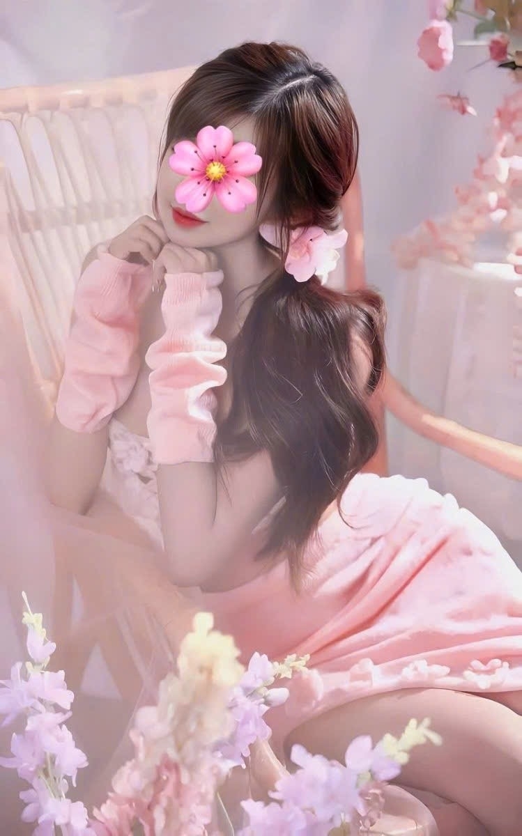 Gái gọi Đại Từ em gái làm mây làm gío. Thich bú mút đủ tư thế.