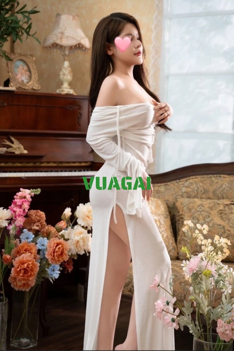 THÙY LINH - GÁI GỌI ĐẠI TỪ - SINH VIÊN LÀM THÊM- KÈN SÁO ĐIÊU LUYỆN - BÍM KHÍT NHẤT NHÌ HÀ NỘI