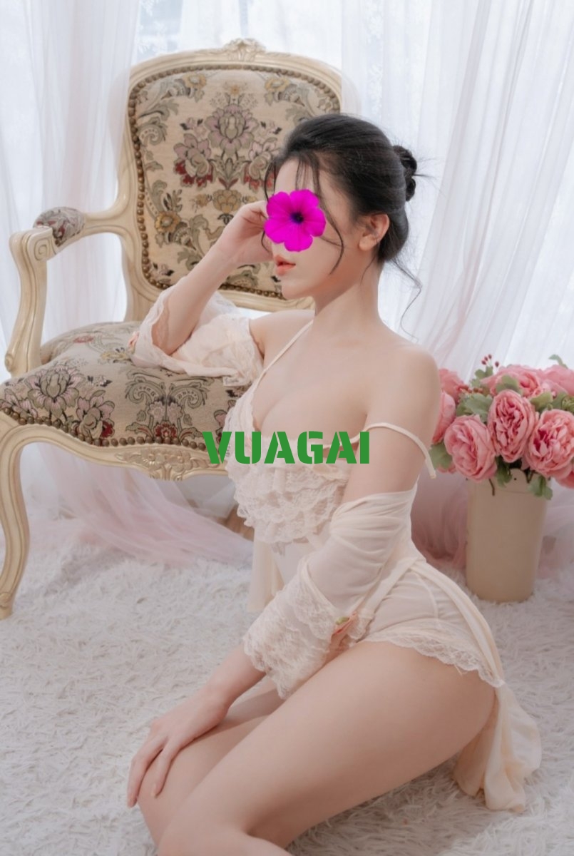 LY LY - GÁI GỌI XÃ ĐÀN-THÂN HÌNH NÓNG BỎNG-BÍM KHÍT KHÌN KHỊT - MỘT EM ĐÀO BAO ANH MONG ĐỢI LÊN SÓNG