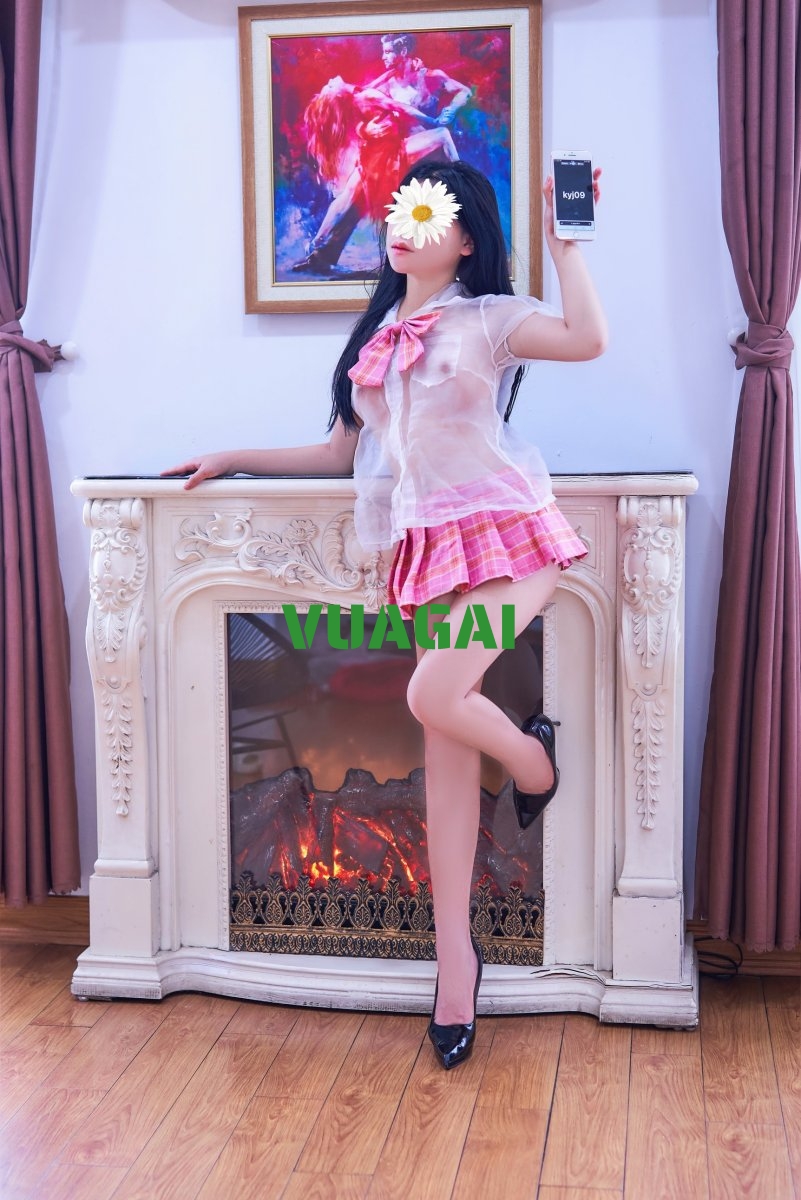 TIỂU LINH HÀNG NON VÚ BÍM HỒNG HÀO