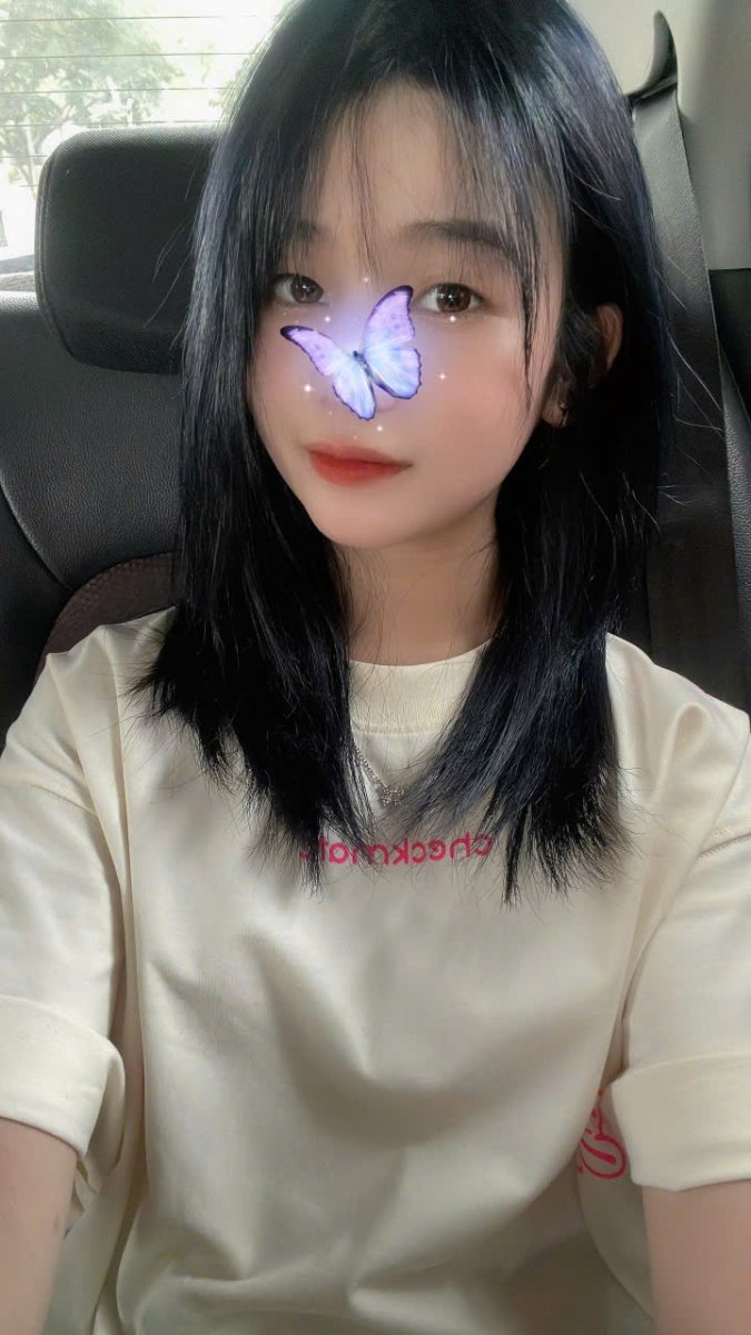 Hoàng Diệp (Kiểu gì cũng chiều, kĩ năng đỉnh cao, múa cột dẻo, lưới đá tình cực phê)