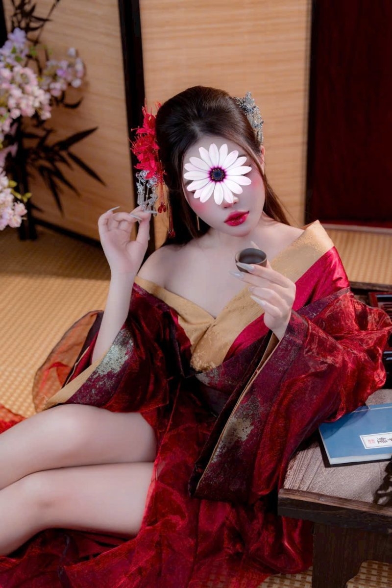 ❤️❤️UYÊN NHI ❤️❤️- Nét đẹp như thơ và ánh mắt như mộng mơ